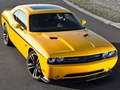 Oyunu Dodge Challenger SRT8 Kayma çevrimiçi
